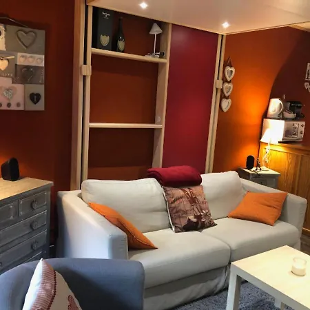 A Pra Loup 1600, Proche Des Pistes Avec Balcon Et Wifi - Fr-1-165a-14 דירה Uvernet-Fours