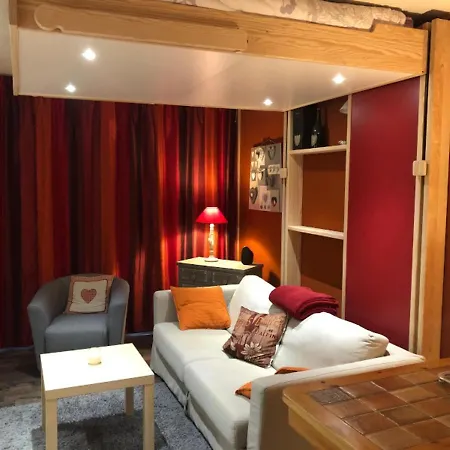 A Pra Loup 1600, Proche Des Pistes Avec Balcon Et Wifi - Fr-1-165a-14 Apartment